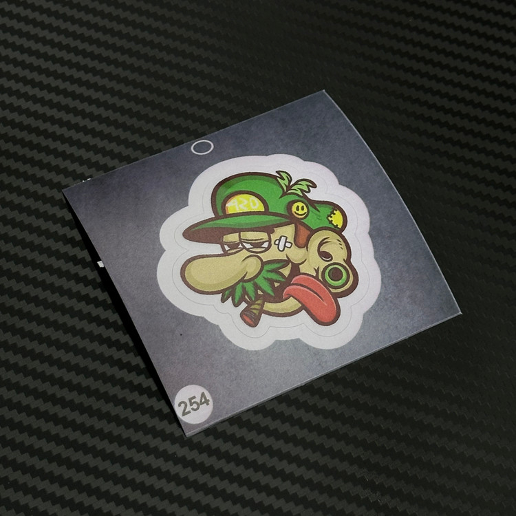 استیکر و برچسب قارچ خور