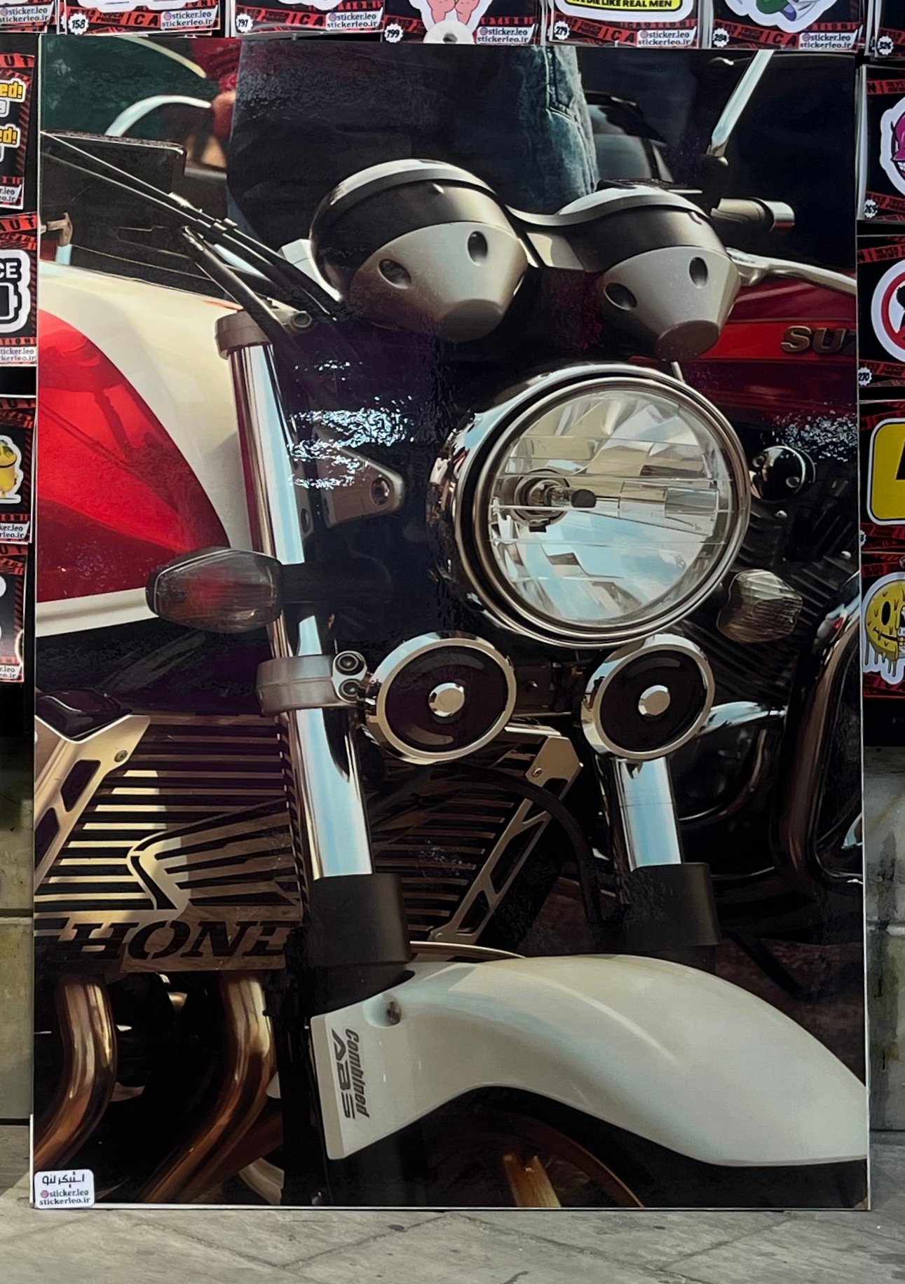 تابلو دکوری سی بی ۱۳۰۰ برند استیکر لئو مدل cb1300