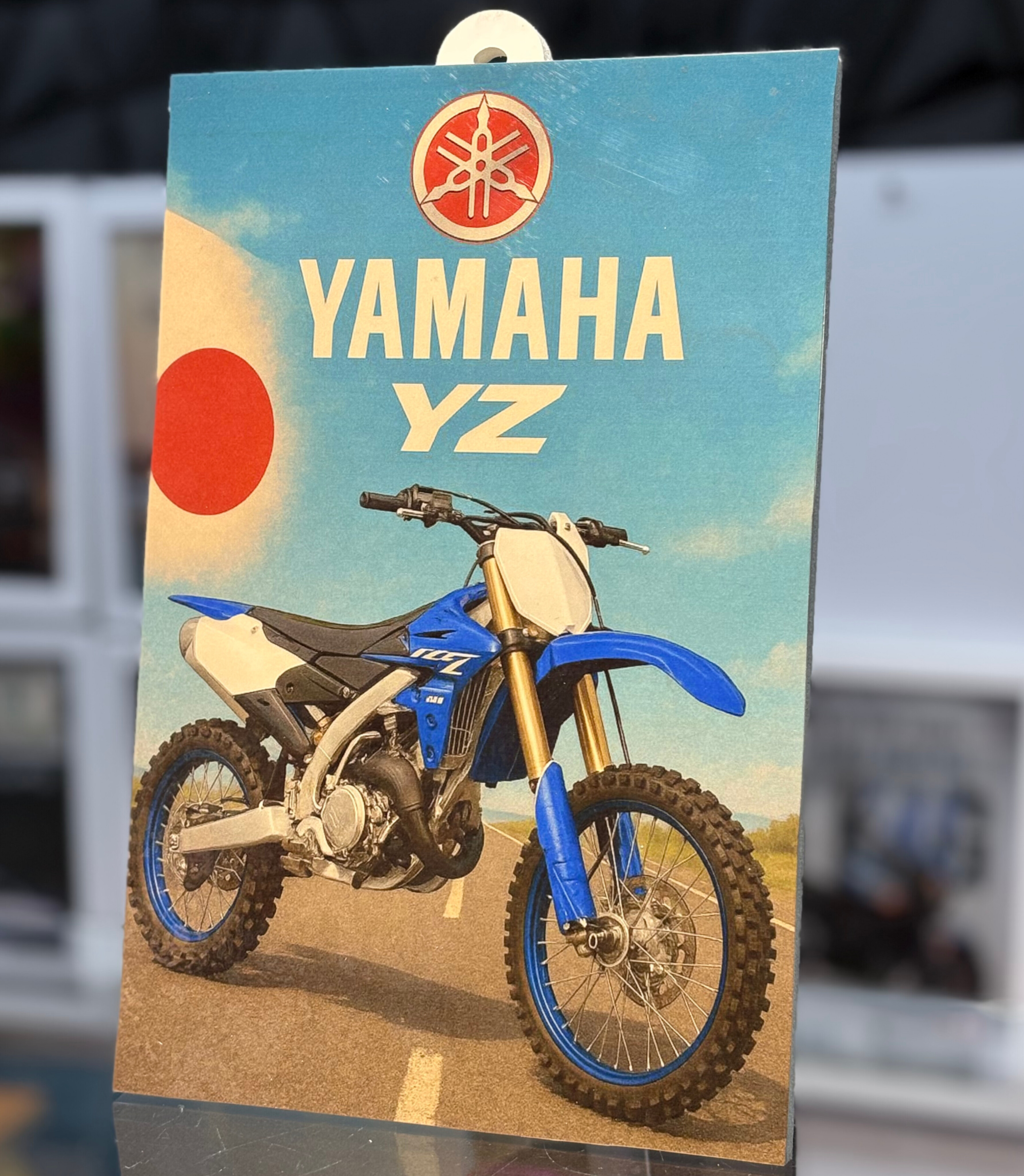 تابلو دکوری yamaha yz برند استیکر لئو مدل یاماها وای زد